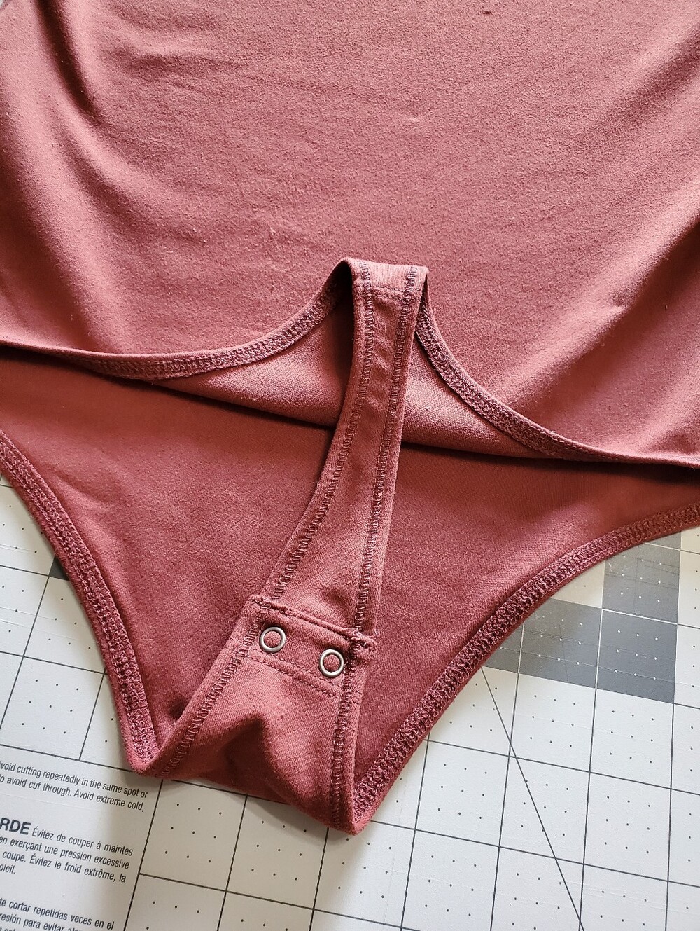 Abercrombie & Fitch Soft A&F Long-Sleeve Sweetheart Neckline Bodysuit - Picture 5 of 14